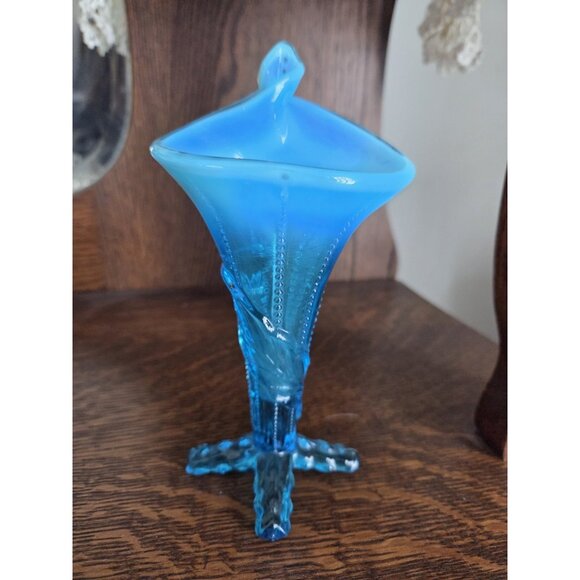 Antique Dugan Northwood Glass Blue Opalescent Water Lily Footed Twig Vase